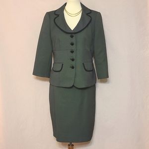 Nine & Co. Three-quarter Sleeve Skirt Suit
